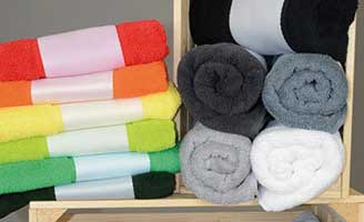 Handtücher in verschiedenen Farben zum besticken für Werbeartikel und Giveaways
